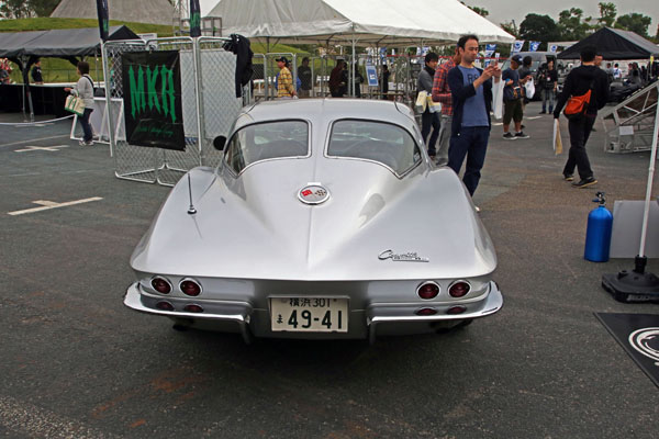 63-01e 15-10-10_042 1963 Chevrolet Corvette (2分割は63年型）.JPG